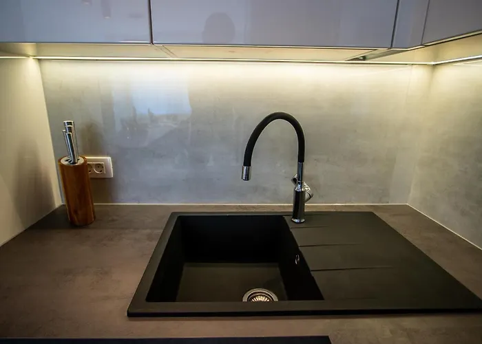 Apartment Azzurro - With Private Rooftop Jacuzzi Zadar