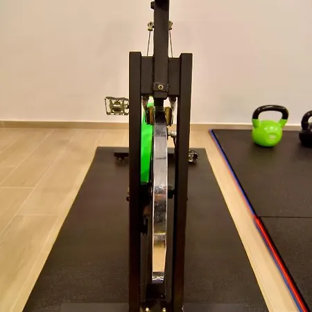 Azzurro - With Private Rooftop Jacuzzi Apartmán *