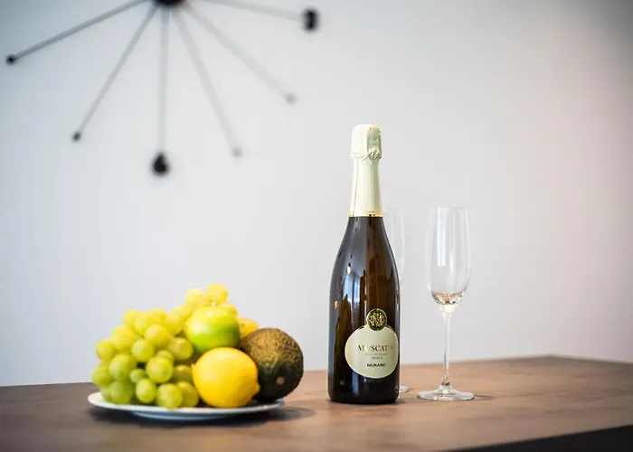 Appartamento Azzurro - With Private Rooftop Jacuzzi *